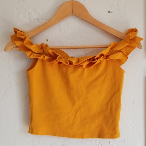 Forever 21 Tops - Forever 21 Sz M Cropped Off Shoulder Top